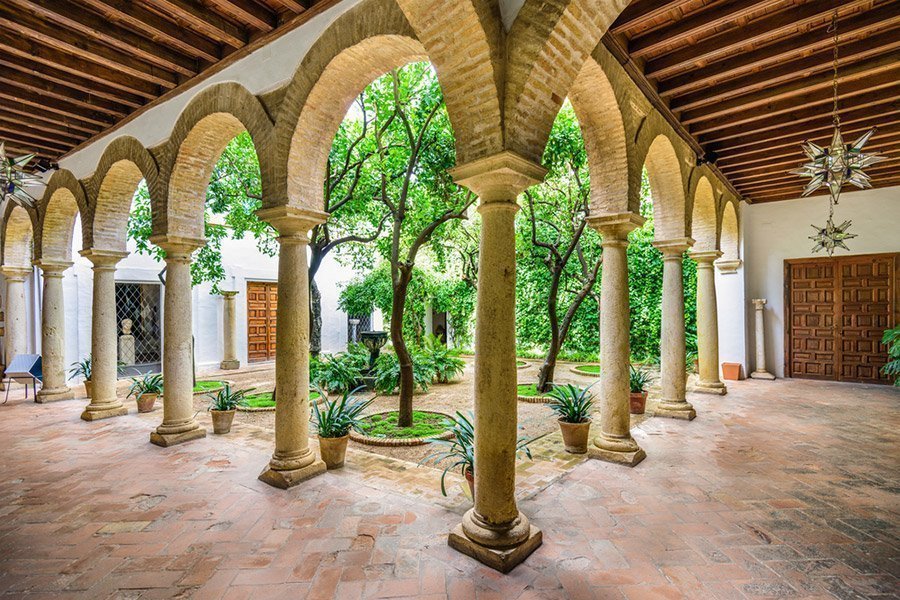 Visita del Palacio de Viana y sus patios